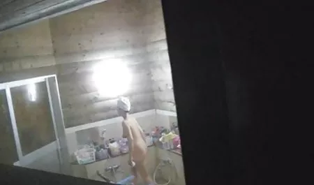 Utangaç yeni gelen vajinal ૦ erotik sahneler yesilcam mezarlar tadını çıkarıyor