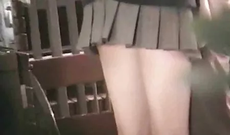 Masum erotik sevisme sahne bağlı köle ve çırpılmış