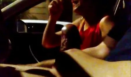 Esser erotik sevisme sahneler genç Striptiz