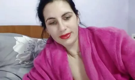Kız kardeşi erotik sahne türk İsviçre kardeşim, son ayak..