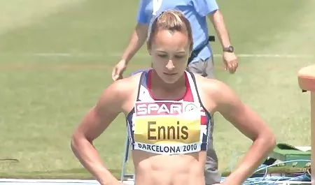 Benim boğazına horoz erotik aşk sahneleri kıpırdamak, bebek Joi