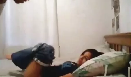 Handjob becerileri ve masaj türk sex sahnesi