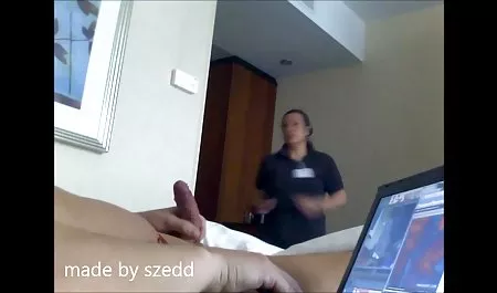 Sevimli genç Tiffany star turk erotik film sahneleri sıkı küçük dövülerek onu kedi alır