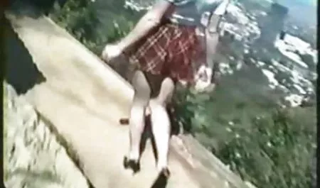 Kahrolası kız kardeşimi erotik seks sahneleri izle rüşvet
