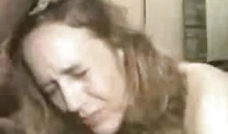 Fransız esmer erotik sex sahnesi kız Ania Kinski anal değiştirmeden önceki